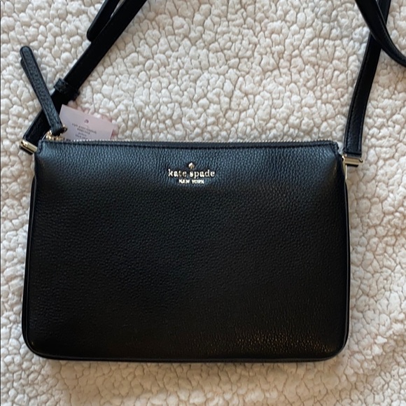 kate spade Handbags - Kate Spade purse.